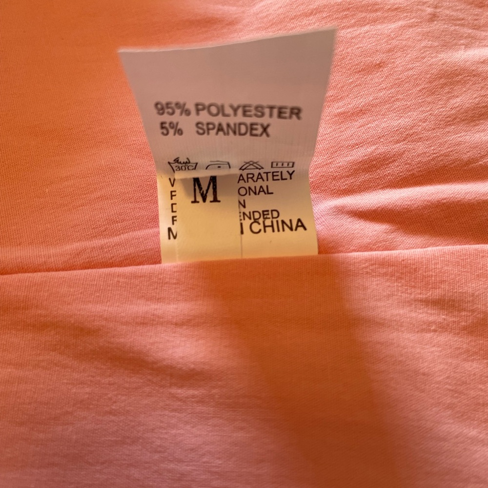Pink crop top - Picture 3 of 4